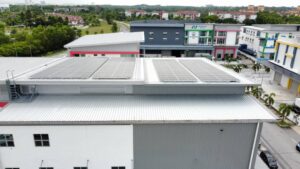 puchong selangor factory commercial industrial rooftop solar pv system malaysia best service reliable save electricity